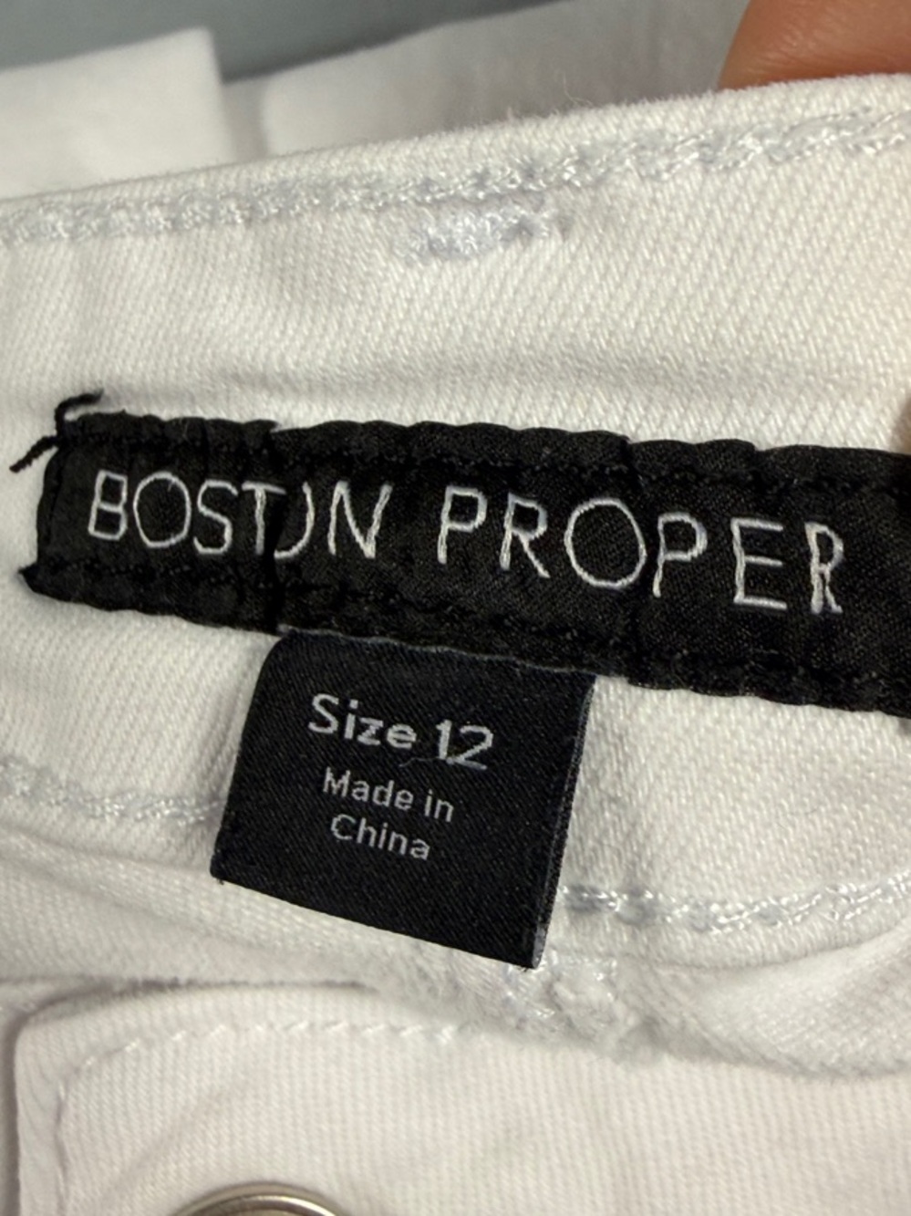 Boston Proper White Beaded Orange Stone Embellished Stretch Ankle Jeans Size 12 - Picture 2 of 10